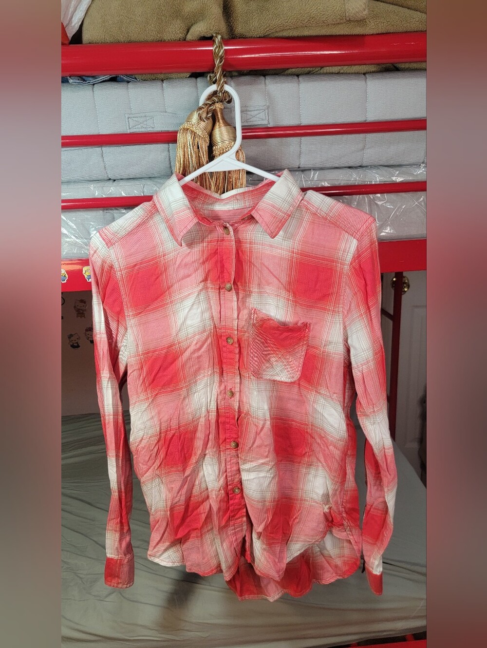 American Eagle Outfitters Coral and White Plaid Button-Up Shirt Size XSmall